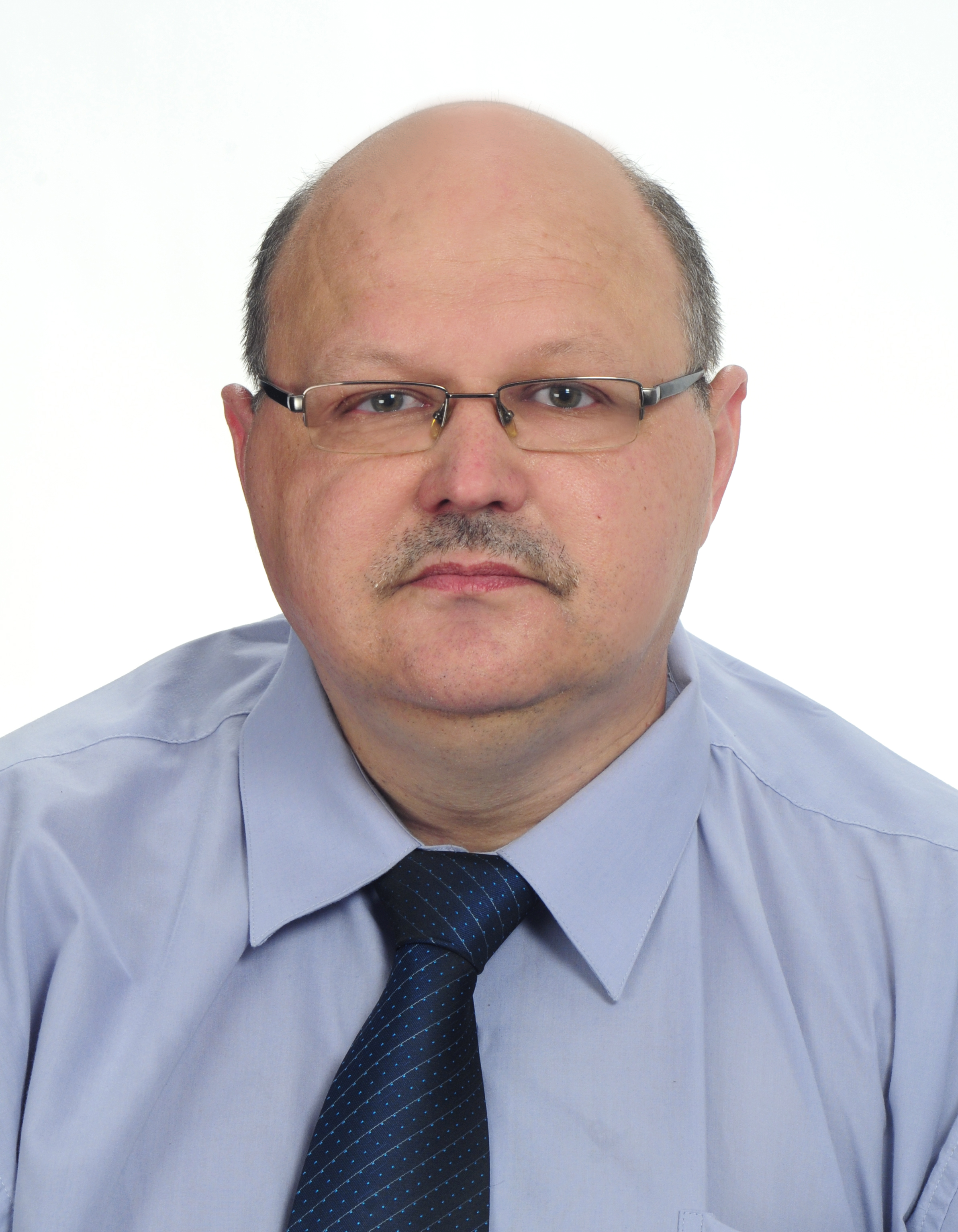 Assoc. Professor Dr. Dariusz Kokoszyński