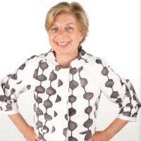 Dr. Yelena Novik