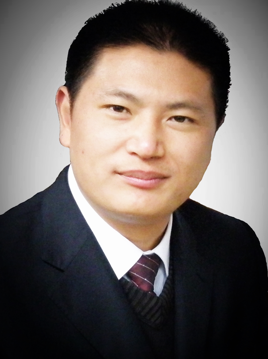 Dr. Feng Yang