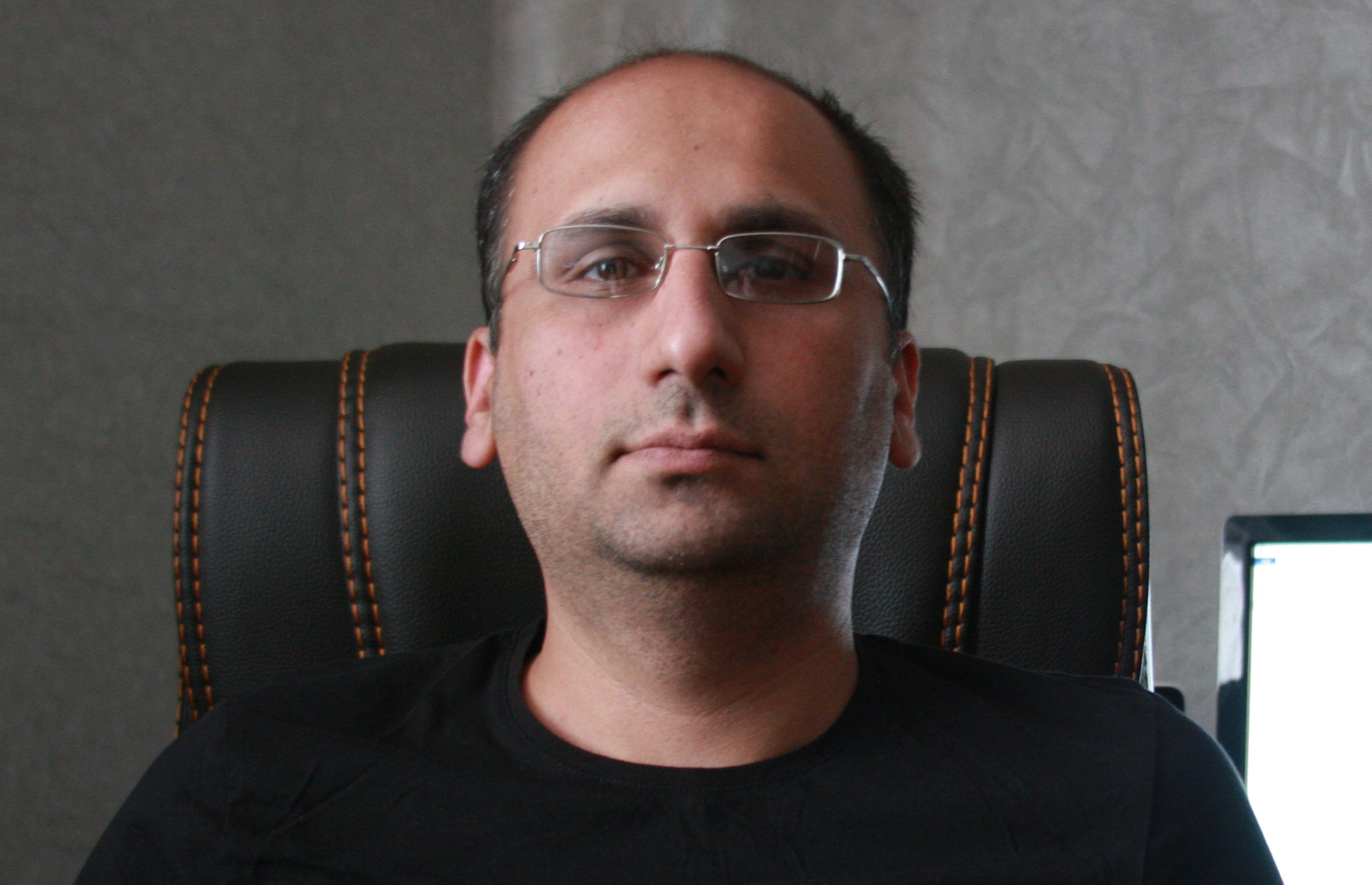 Dr. David Svintradze
