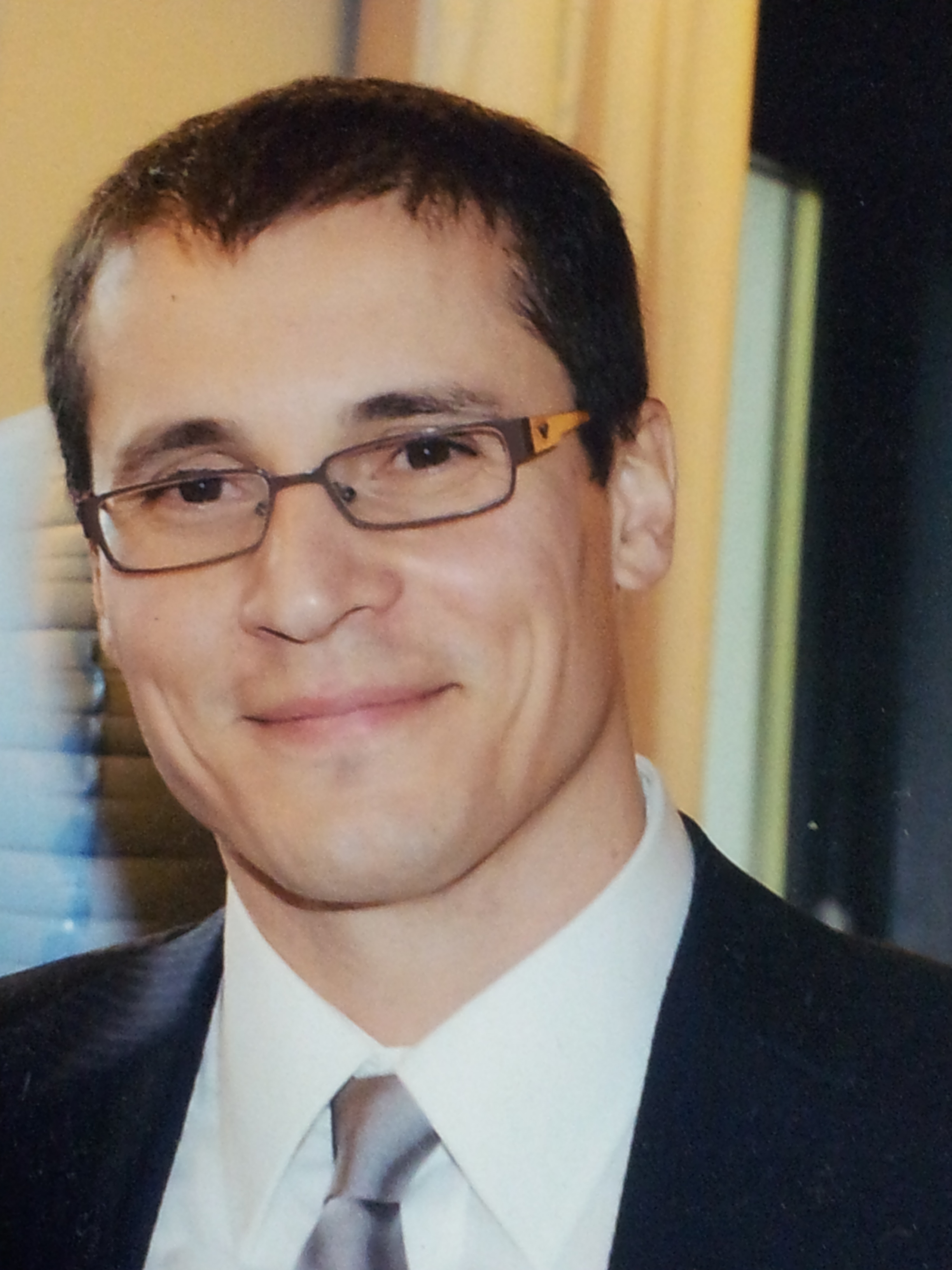 Dr. Emanuele Rossetti